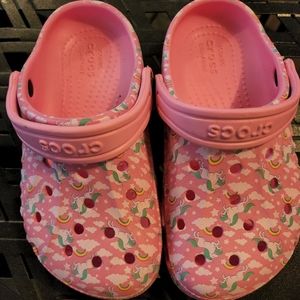 Girls crocs